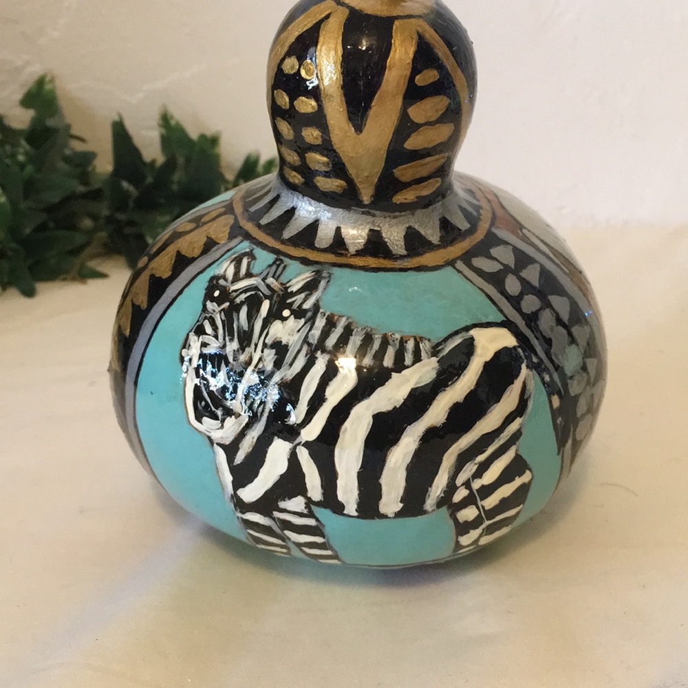 Hand painted Gourd - Picture 3 of 9